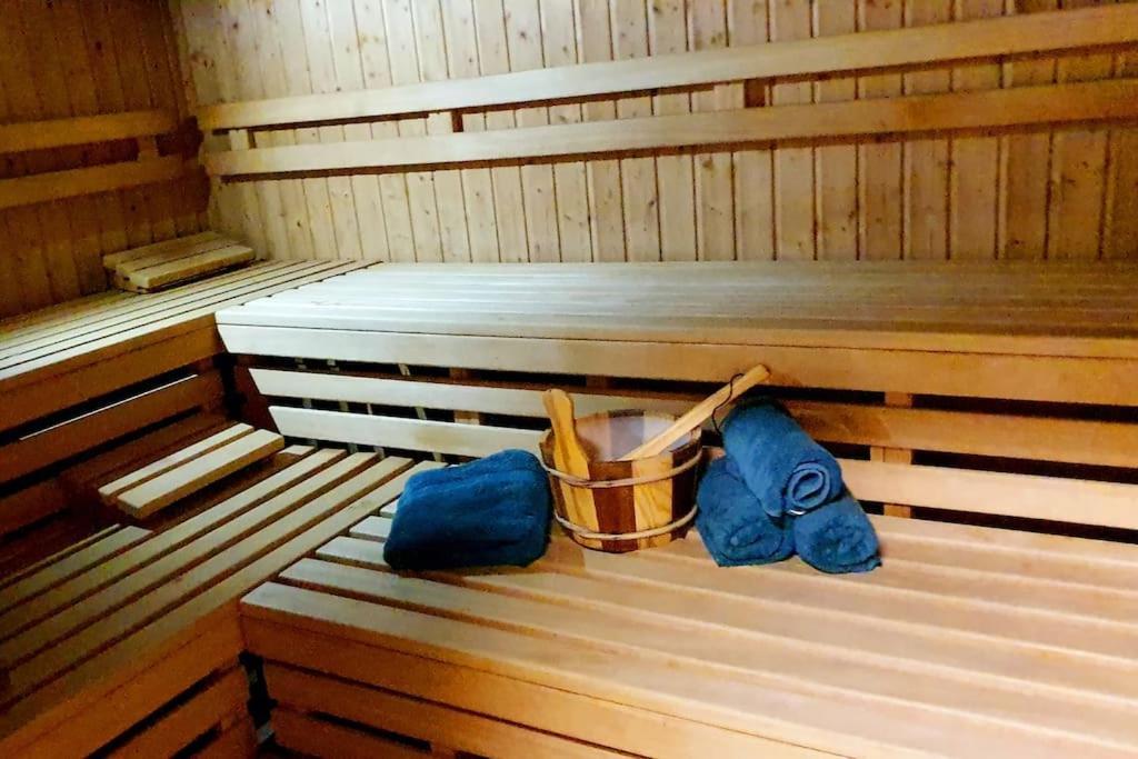 Urlaub Auf 1.000 Meter Hoehe Mit Pool Und Sauna Schönwalde エクステリア 写真